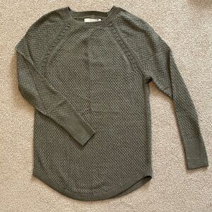 LOFT Textured Knit Sweater in Green